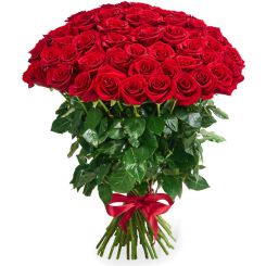 A bouquet of red roses 