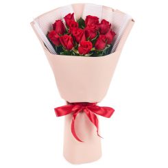 Bouquet of 12 red roses 