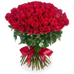 Red roses in the bouquet 