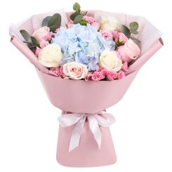 Author's bouquet of hydrangea and roses 