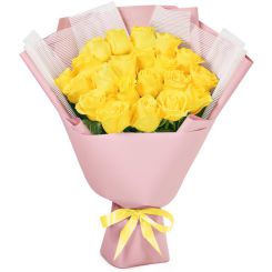 Bouquet of 18 yellow roses 